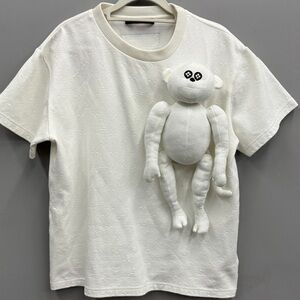 🚩steal authentic Louis Vuitton Ivory Tee with Plush Detail